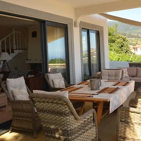 Villa 17°west With Pool Estreito Da Calheta